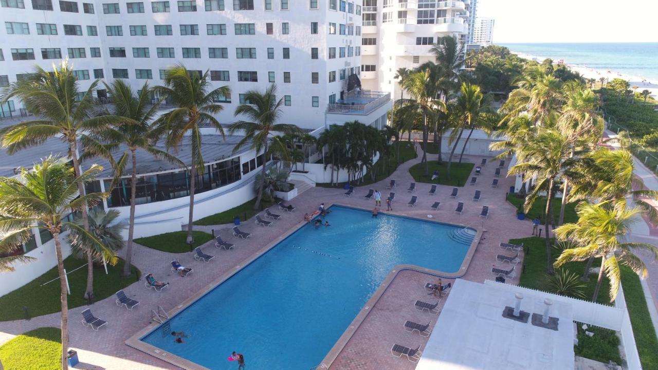 Deluxe Studios And Apartments At The Casablanca Miami Beach Exterior foto