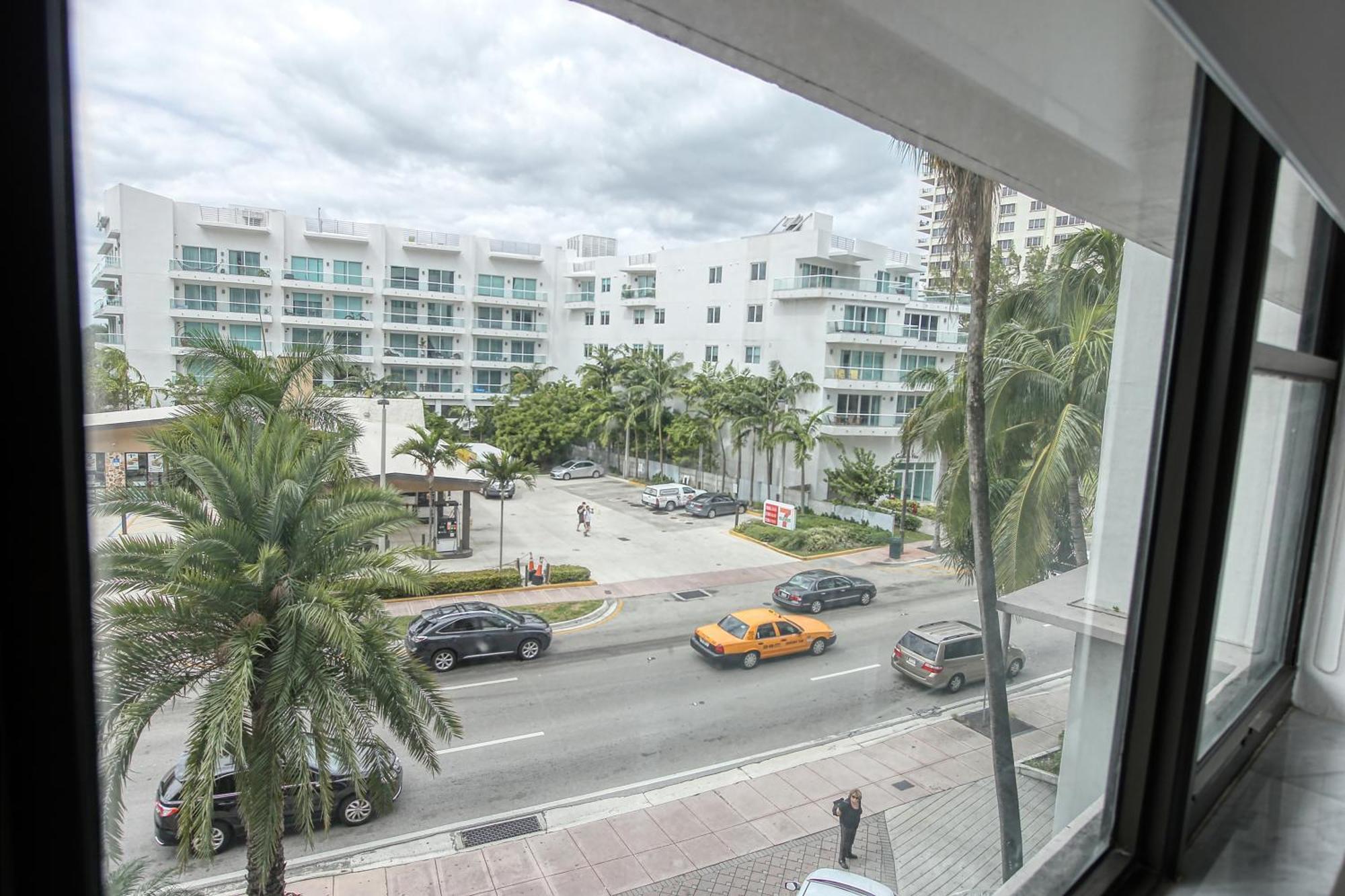 Deluxe Studios And Apartments At The Casablanca Miami Beach Quarto foto